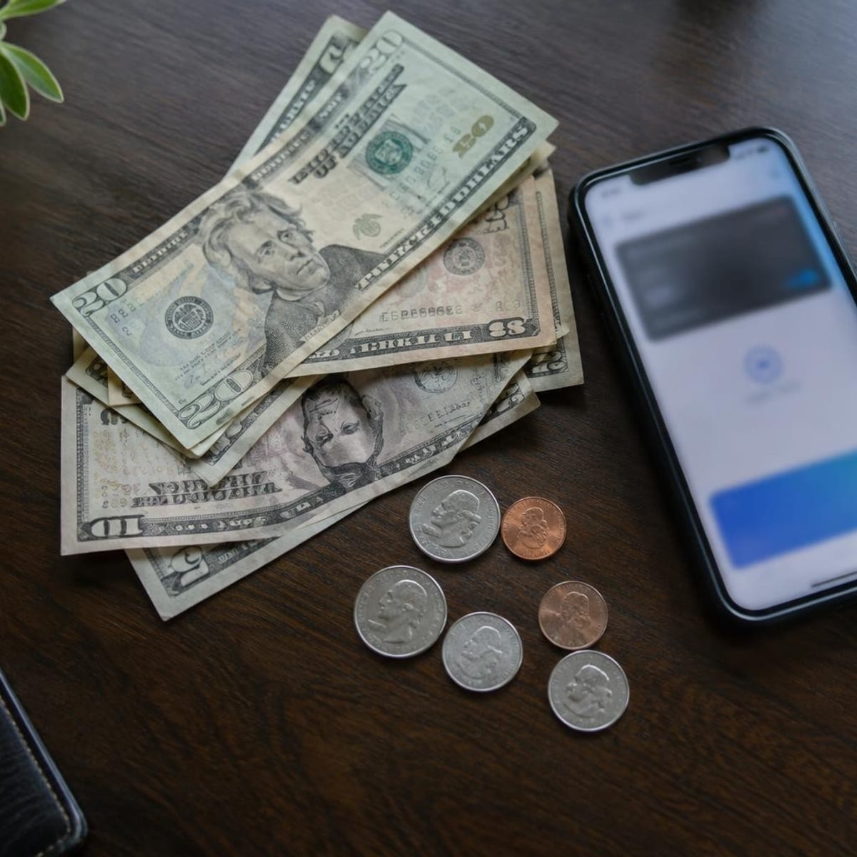 استیبل‌کوین چیست و چگونه کار می‌کند؟ از تتر تا قانون GENIUS